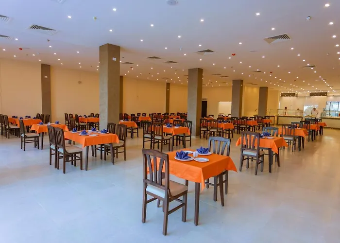 Hotel La Rosa Waves - Couple & Families Only 4*