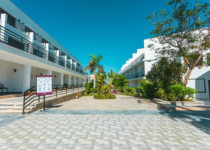 La Rosa Waves - Couple & Families Only Hotel Hurghada