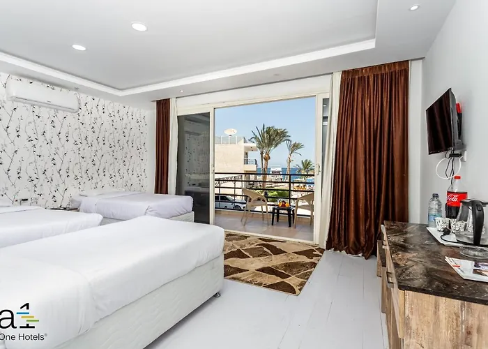 La Rosa Waves - Couple & Families Only 4* Hurghada